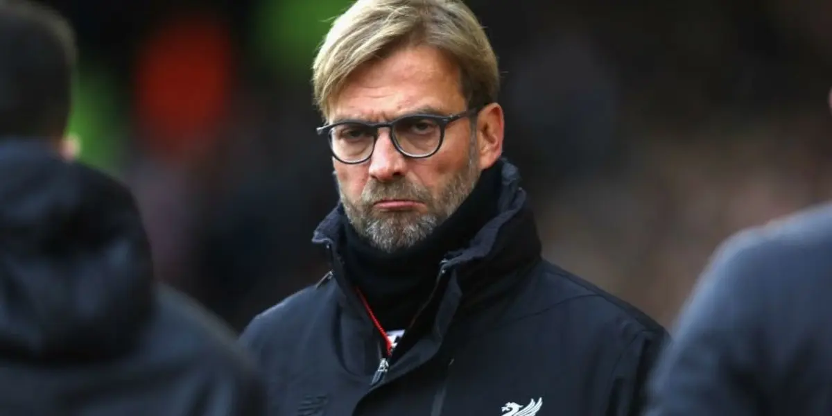 A key Liverpool´s player will be out for almost a whole month.