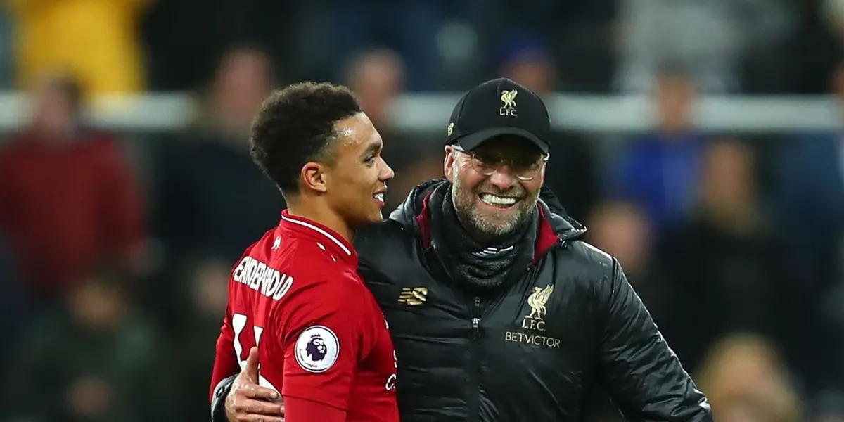Alexander-Arnold is not very happy after the draw against Chelsea in the Premier League opener