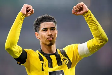 Borussia Dortmund is asking a record fee for England’s youngest rising star