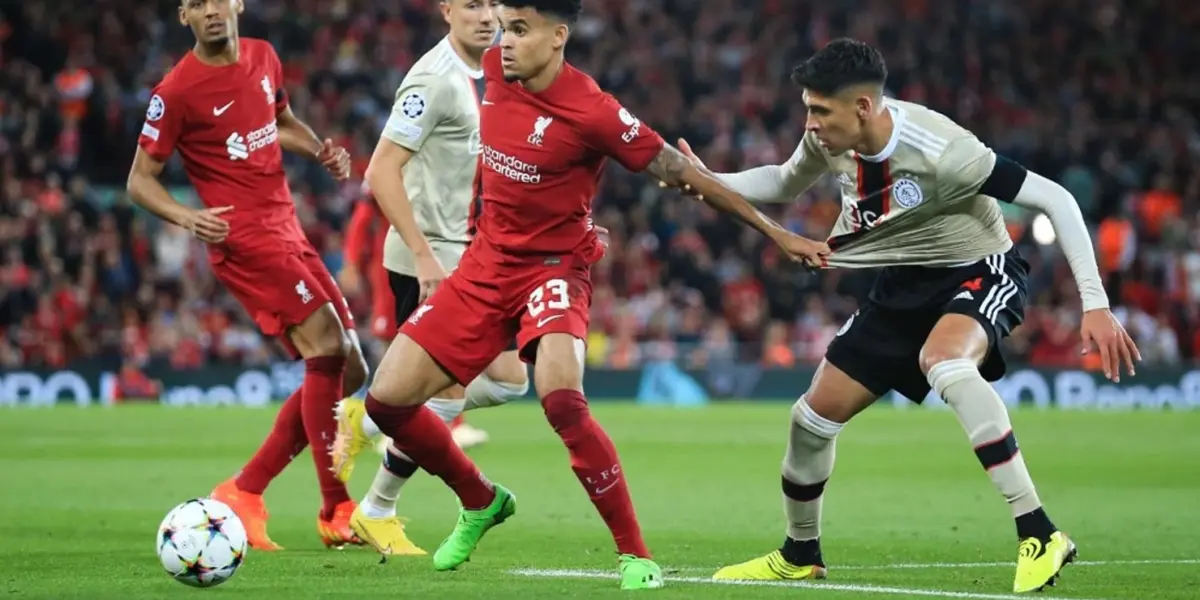 Colombian continues to win praise at Anfield