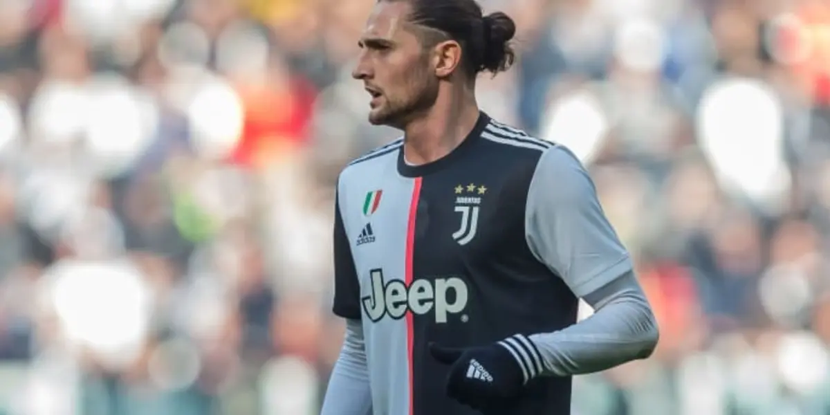 Gana 7MDE y fue campeón del mundo con Francia, juega en la Juventus y es del interés de Jürgen Klopp.