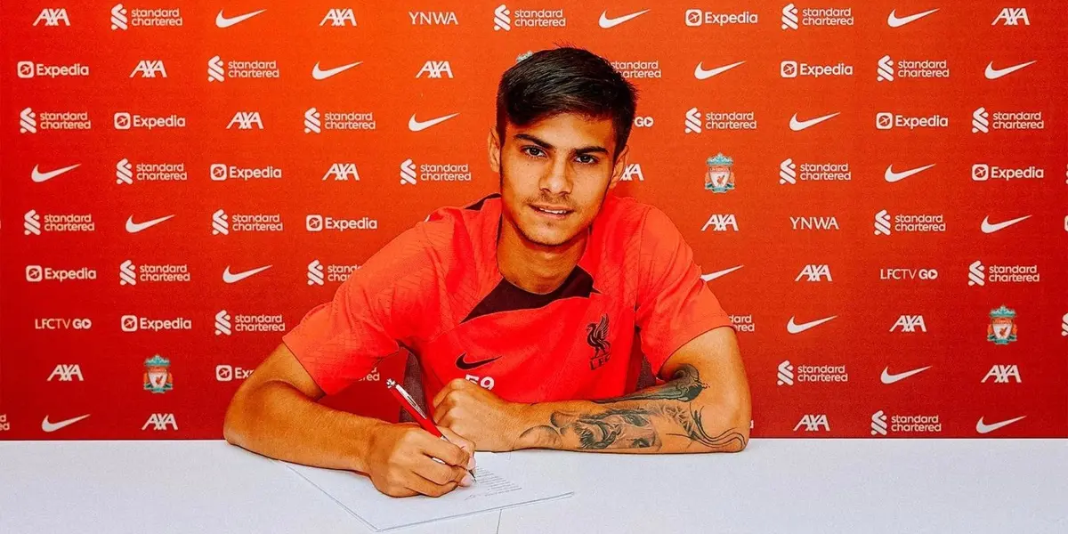 Oakley Cannonier has signed a new long-term contract with Liverpool FC.