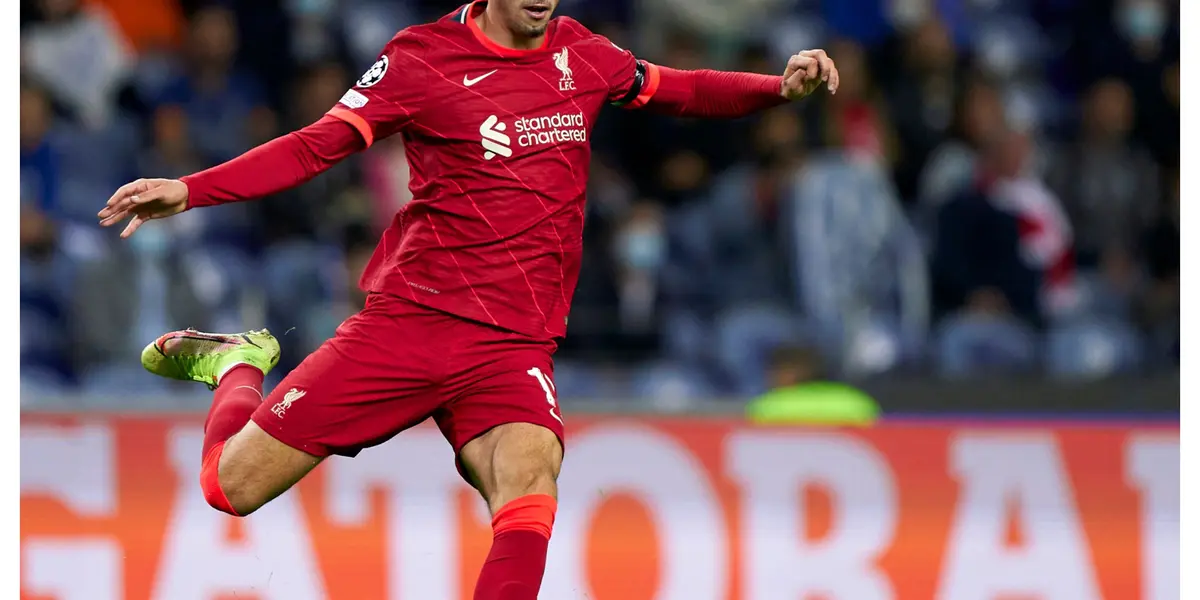 Playing in the Liverpool midfield is no easy task, while playing in their attack when you are not a player like Luis Díaz can make it difficult to stand out.
