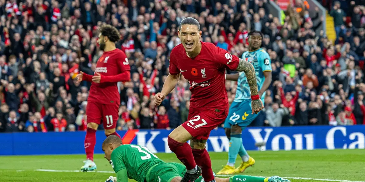 Reds continue to show their paternity to the Saints