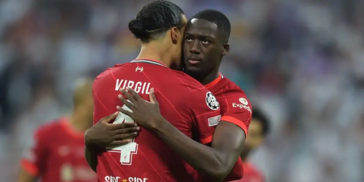 Red's made fools of themselves on the Coast as they were humiliated 3-0 by the Seagulls