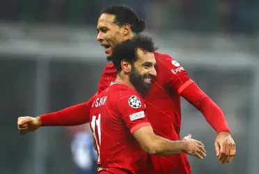 Salah and van Dijk underwent testing at the AXA Training Centre.