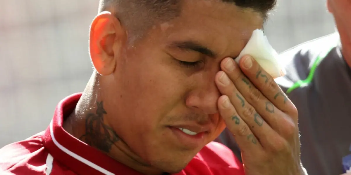 The Brazilian is still unsure whether or not to renew his contract with the Reds