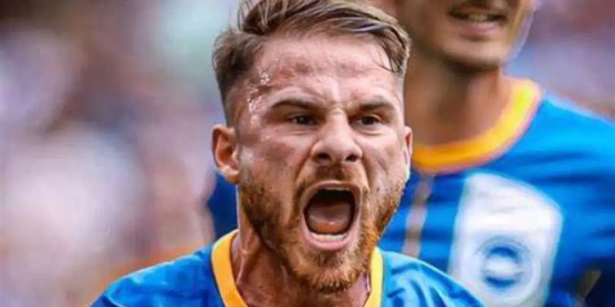 The English team goes with everything for the Argentine star