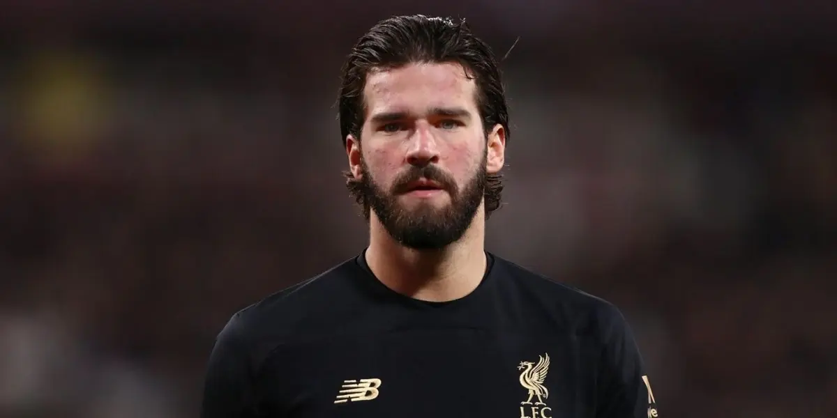 The footballer who could come to our institution