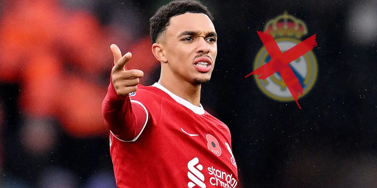 The home star shows his love for the Reds