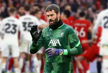 Despite the bitter draw against Manchester United, Alisson Becker achieved a great personal achievement