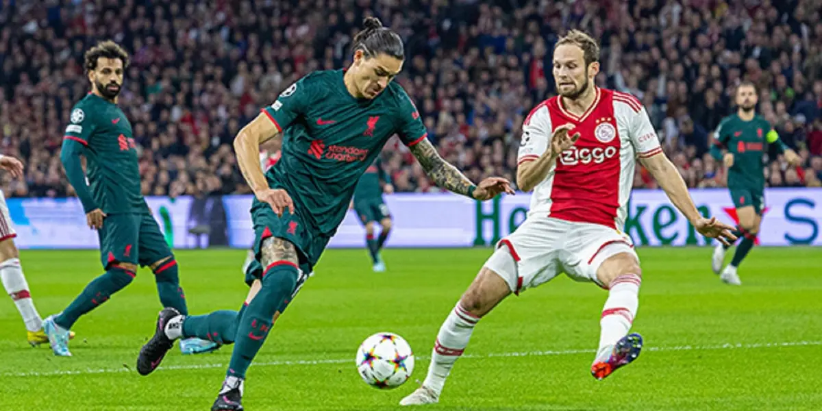 The Uruguayan had had a bad first half, but by the second half he scored to make it 2-0