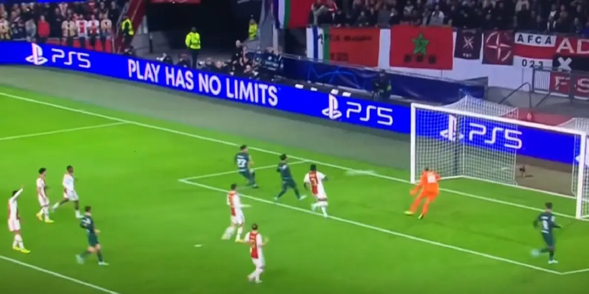 The Uruguayan's failures in front of goal denied his team a comfortable lead before half-time