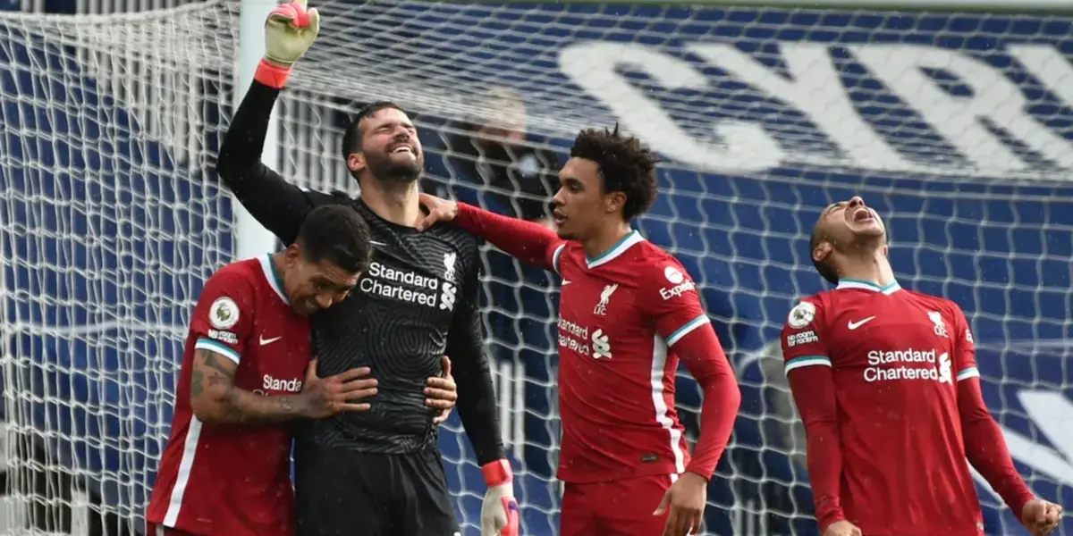 Alisson Becker celebrates his first goal in carrer, with Liverpool in 2021