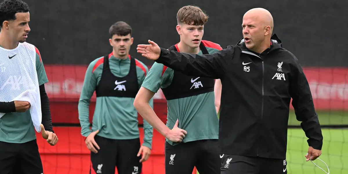 Arne Slot will have trouble choosing Liverpool's starting line-up for next game