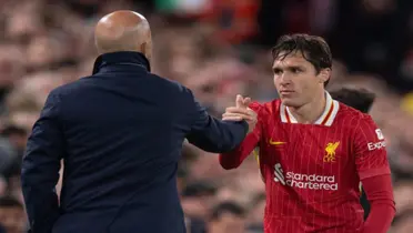 Arne Slot's comments following Federico Chiesa's debut goal