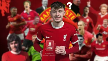 Conor Bradley with an award