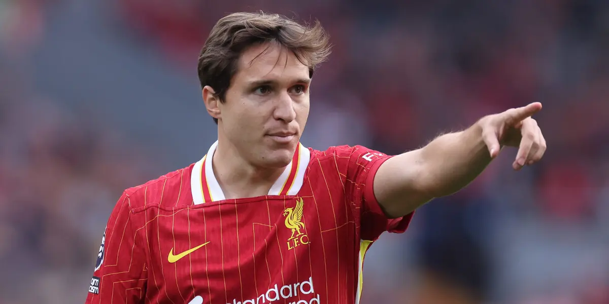 Federico Chiesa in action for Liverpool