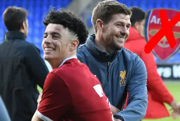 Jones with Gerrard and Arsenal