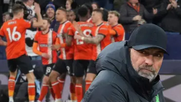 Klopp very smiling watching a Luton player