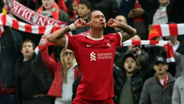 Nunz celebrating in front of the Reds crowd