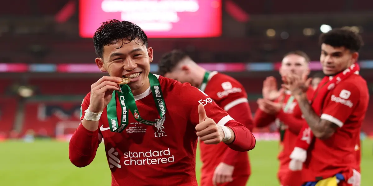 Slot praised Wataru Endo's attitude following his recent performances.